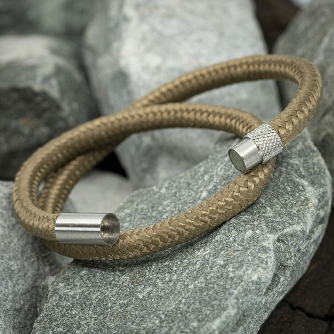 Elite armband zilver - zand touw
