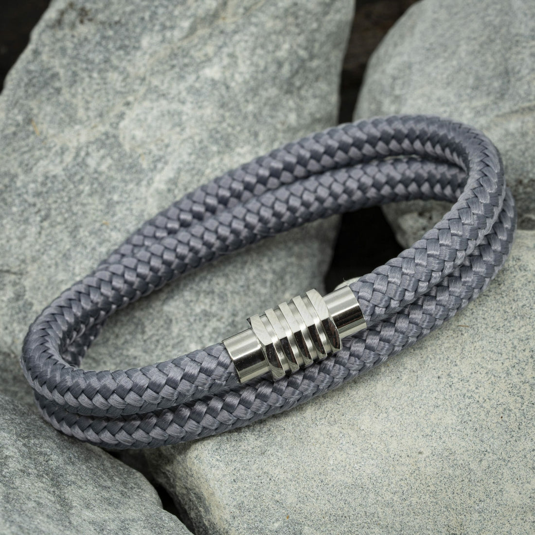 Eigen paracord armband - Grijs touw